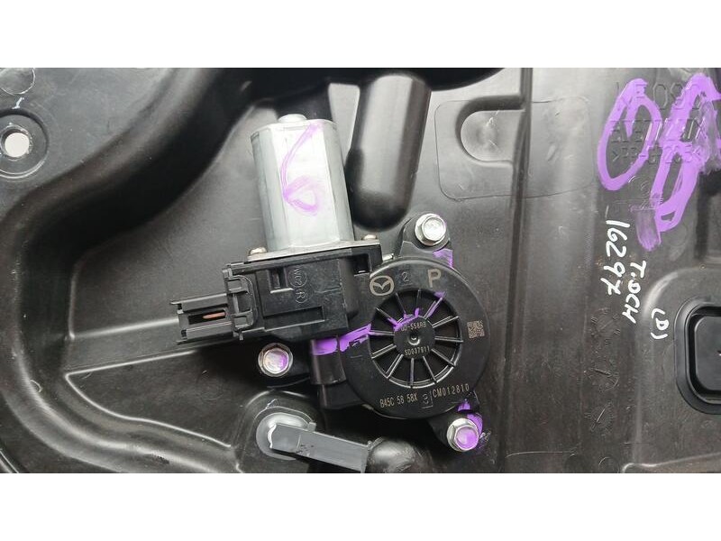 Recambio de elevalunas trasero derecho para mazda 3 lim. () black tech edition referencia OEM IAM B45C5858X ELECTRICO 6 PINS SD0