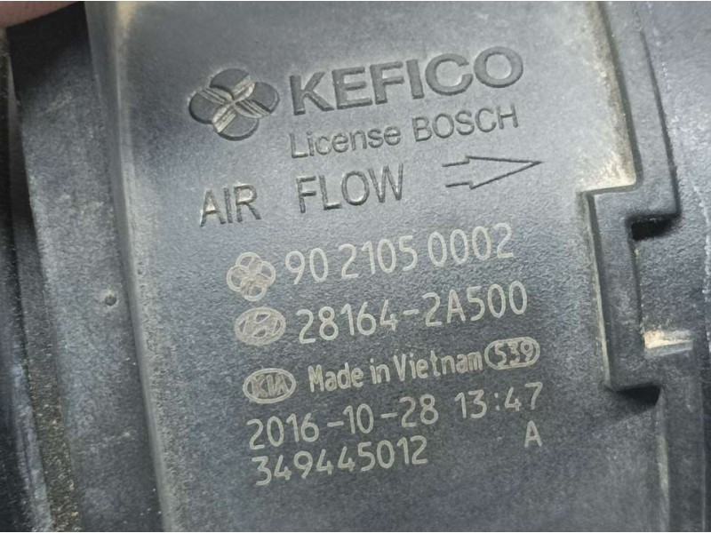 Recambio de caudalimetro para kia cee´d concept plus referencia OEM IAM 281642A500 9021050002 