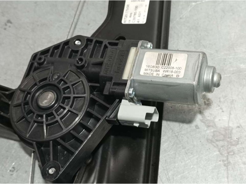 Recambio de elevalunas delantero derecho para renault kadjar business referencia OEM IAM 807207795R  ELECTRICO