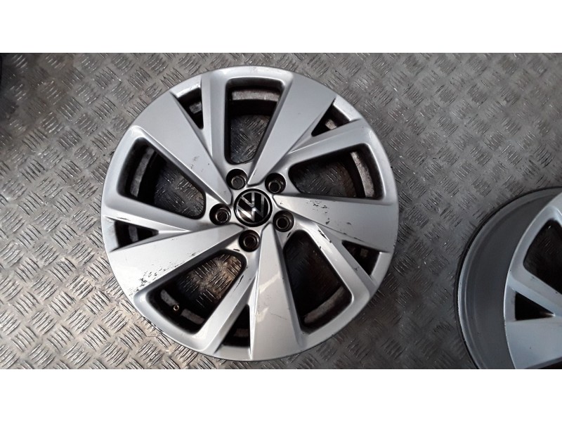 Recambio de juego llantas aluminio para volkswagen taigo (cs1) 1.0 tsi referencia OEM IAM 6X16 5 TORN ET35 ALUMINIO 