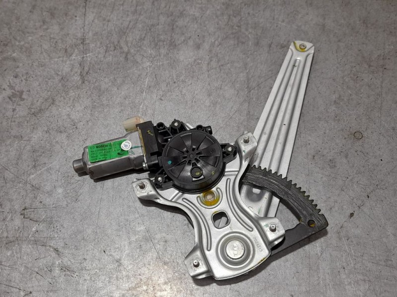 Recambio de elevalunas trasero izquierdo para hyundai i10 style referencia OEM IAM 83401B9010  ELECTRICO 2 PINES