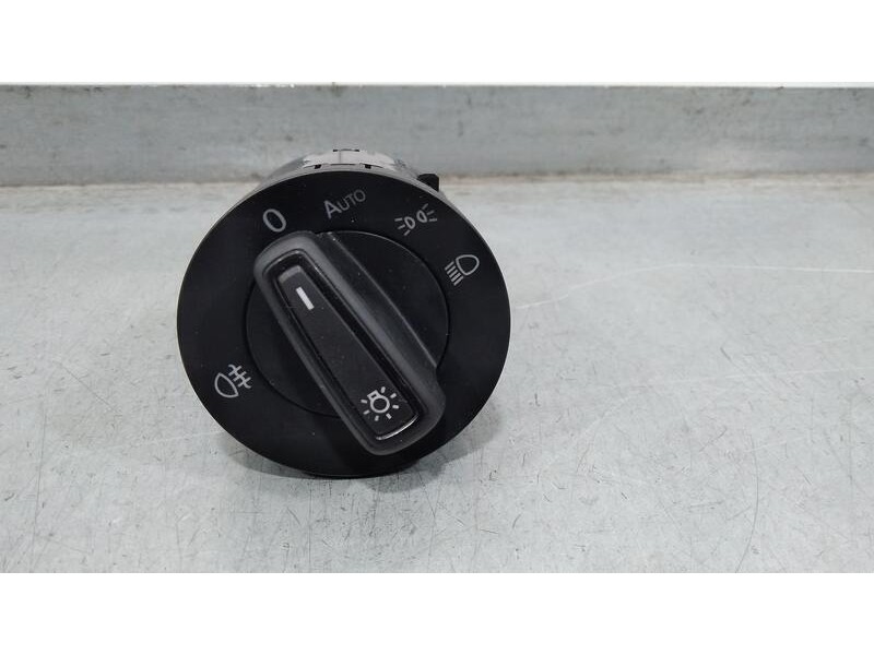 Recambio de mando luces para volkswagen polo advance referencia OEM IAM 5G0941431AG  
