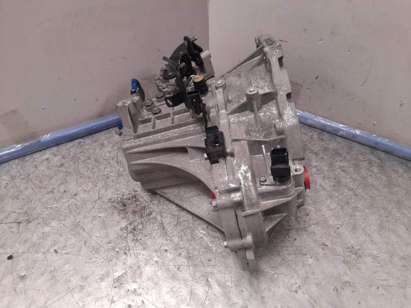 Recambio de caja cambios para kia picanto concept referencia OEM IAM MG1873 790871 5VELOCIDADES