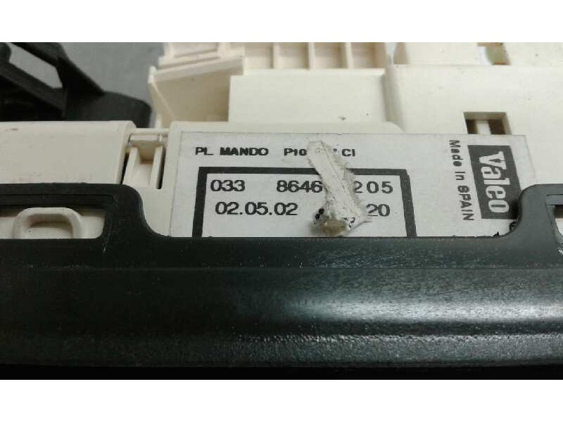 Recambio de mando calefaccion / aire acondicionado para opel corsa c referencia OEM IAM 0338646205 1000000203271 VALEO