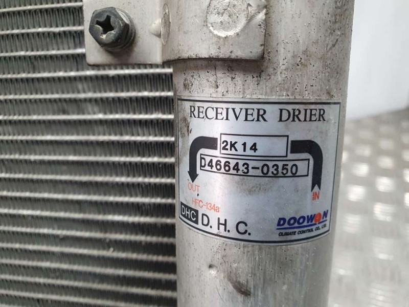 Recambio de condensador / radiador aire acondicionado para kia carens 2.0 crdi lx monovolumen referencia OEM IAM D466430350 DOOW