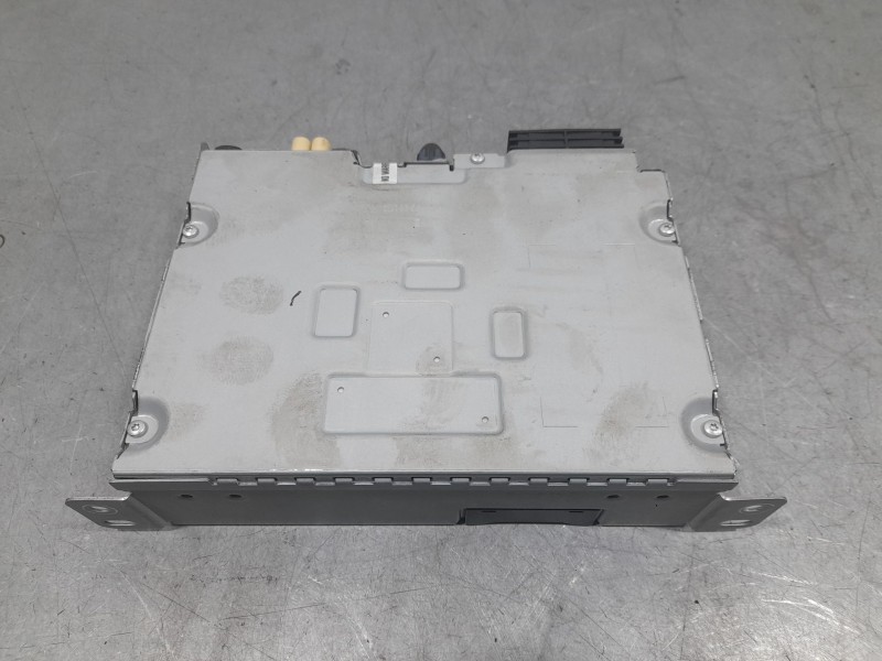 Recambio de sistema audio / radio para peugeot 2008 (p1) allure referencia OEM IAM 9844106380  