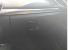 Recambio de guantera para mazda 3 lim. () black tech edition referencia OEM IAM BADE6403002  