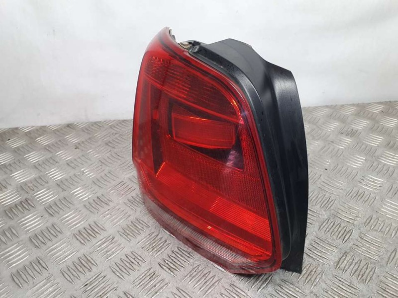 Recambio de piloto trasero izquierdo para volkswagen polo (6c1) bluemotion referencia OEM IAM 6C0945095F 0287304109 