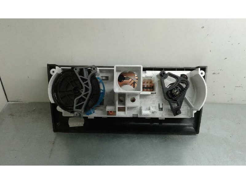 Recambio de mando calefaccion / aire acondicionado para opel vectra b berlina referencia OEM IAM 90586319  