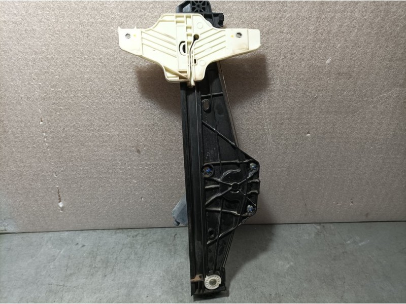 Recambio de elevalunas trasero derecho para peugeot 3008 gt line referencia OEM IAM 9810488480  ELECTRICO 6 PINS