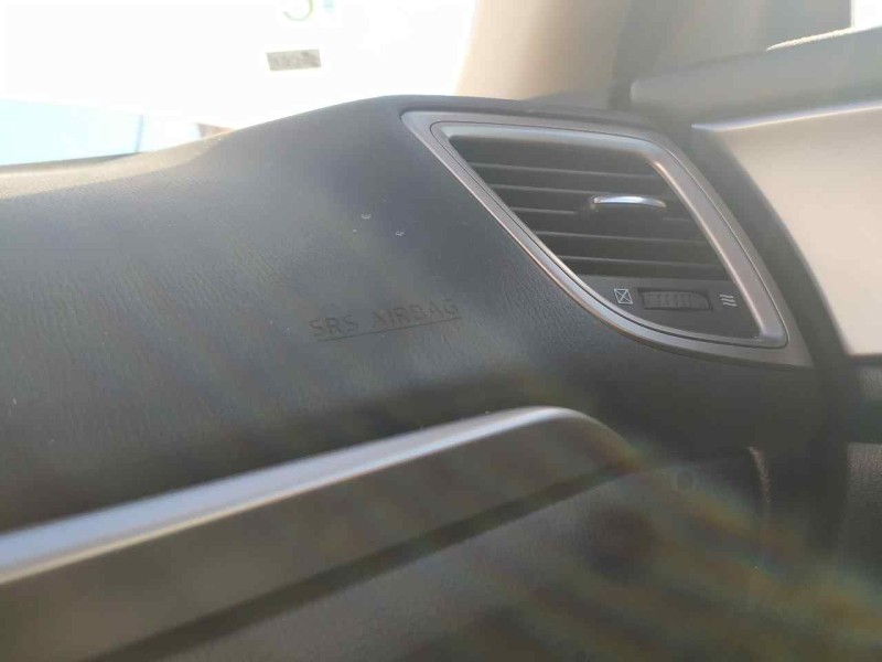 Recambio de kit airbag para mazda 3 lim. () black tech edition referencia OEM IAM BALE57K00B02 C/ SALPICADERO Y PRETENSORES 