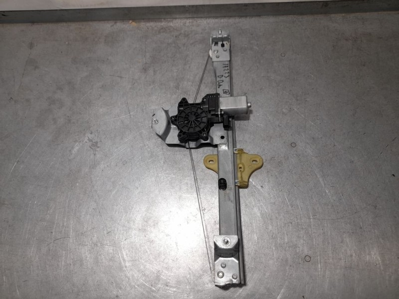 Recambio de elevalunas delantero derecho para renault clio iv dynamique referencia OEM IAM 807205569R  ELECTRICO 2 PINES