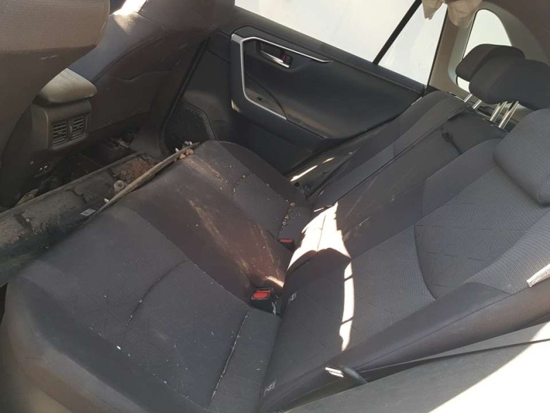 Recambio de asientos traseros para toyota rav4 hybrid 4x2 advance referencia OEM IAM   