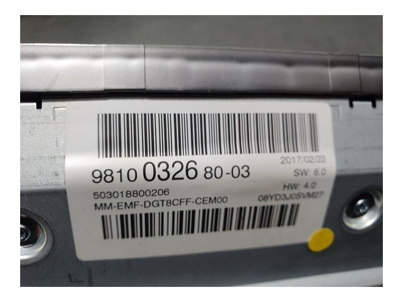 Recambio de sistema navegacion gps para peugeot 3008 gt line referencia OEM IAM 9810032680  RAYADA