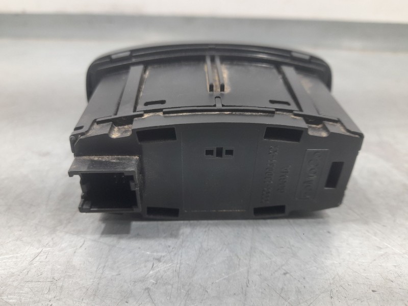 Recambio de mando luces para ford focus iv turnier (hp) 1.0 ecoboost mhev referencia OEM IAM 1050797300  