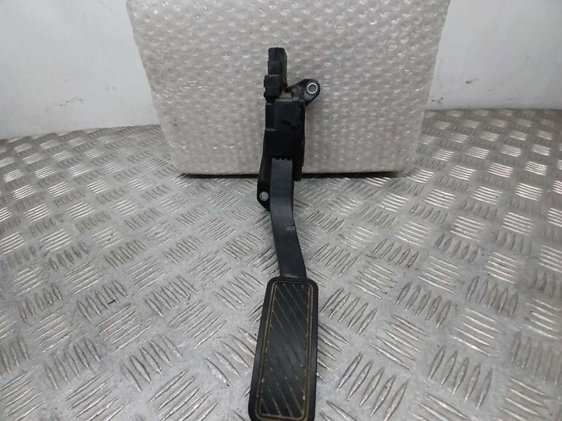 Recambio de potenciometro pedal para ford fiesta (ccn) trend referencia OEM IAM 8V219F636AB 6PV00951720 