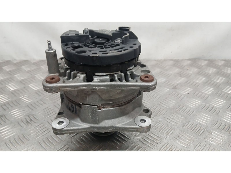 Recambio de alternador para skoda fabia ii (542) 1.4 tdi referencia OEM IAM 045903023 BOSCH 0124325012