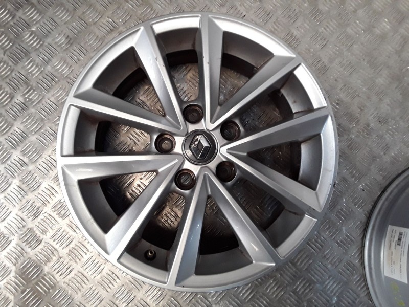 Recambio de juego llantas aluminio para renault megane iv hatchback (b9a/m/n_) 1.2 tce 130 (b9mr) referencia OEM IAM 6.5X16 5 TO