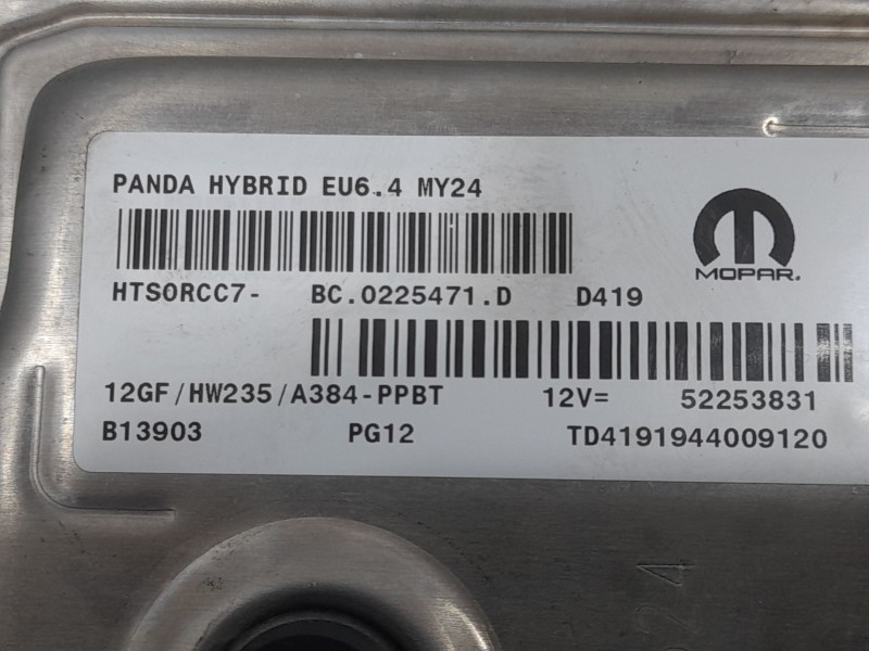 Recambio de centralita motor uce para fiat panda (312_, 319_) 1.0 mild hybrid (312.pyd1b) referencia OEM IAM 52253831  