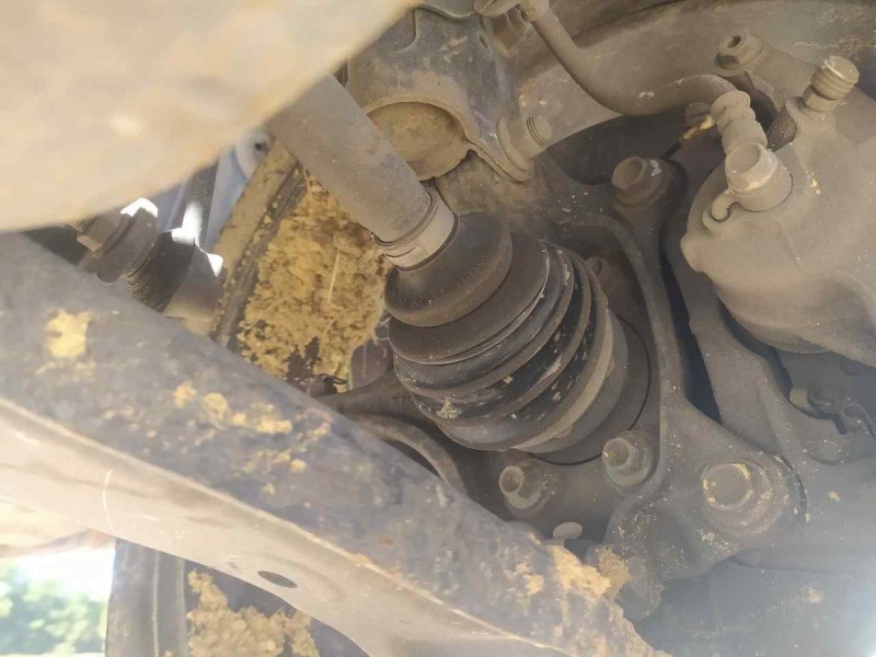 Recambio de mangueta delantera izquierda para mazda 3 lim. () black tech edition referencia OEM IAM B45A33031  