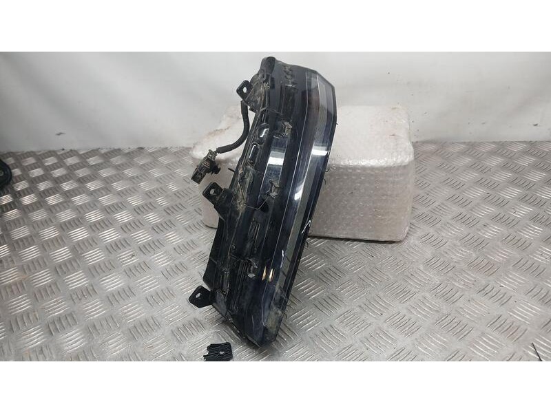 Recambio de piloto delantero derecho para peugeot 308 sw iii (fc_, fj_, fr_, f4_, fn_) bluehdi 130 (fcyhzl, fcyhzt) referencia O