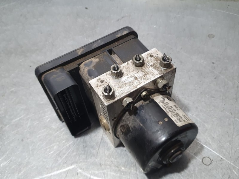 Recambio de abs para bmw serie 3 berlina (e90) 320d referencia OEM IAM 3451677148601 10020602254 ATE