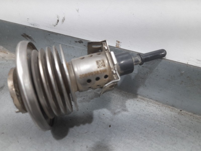 Recambio de inyector adblue para fiat talento furgoneta (296_) 1.6 d referencia OEM IAM 208993839R  