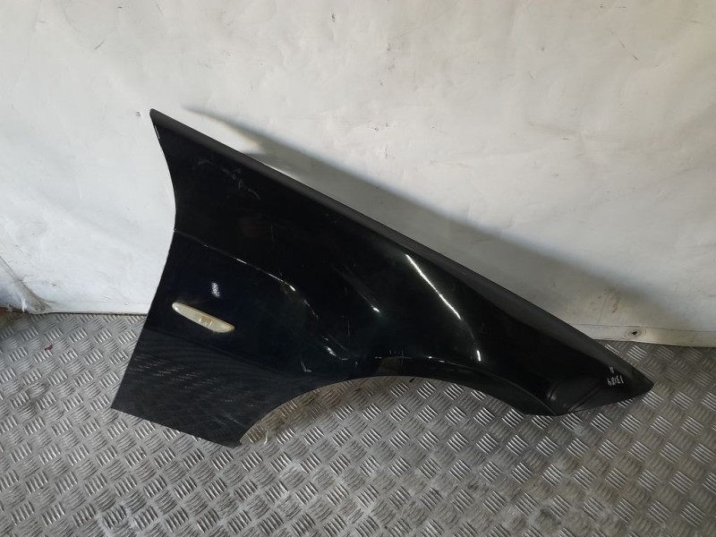 Recambio de aleta delantera derecha para bmw serie 3 berlina (e90) 320d referencia OEM IAM   