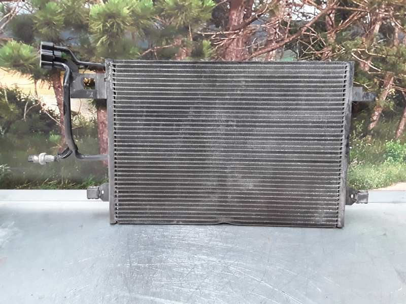 Recambio de condensador / radiador aire acondicionado para volkswagen passat berlina (3b2) 1.9 tdi referencia OEM IAM 8D026040  
