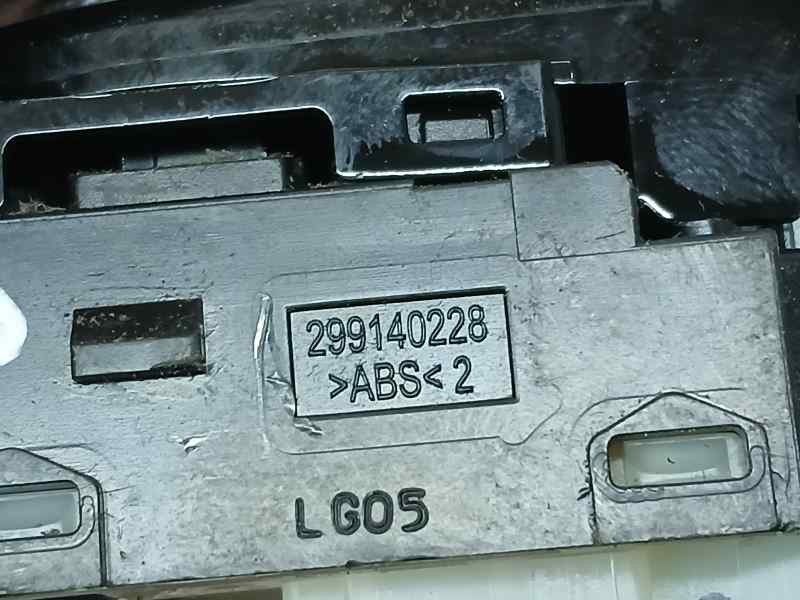 Recambio de mando retrovisor para hyundai i20 coupe tecno referencia OEM IAM 299140228  