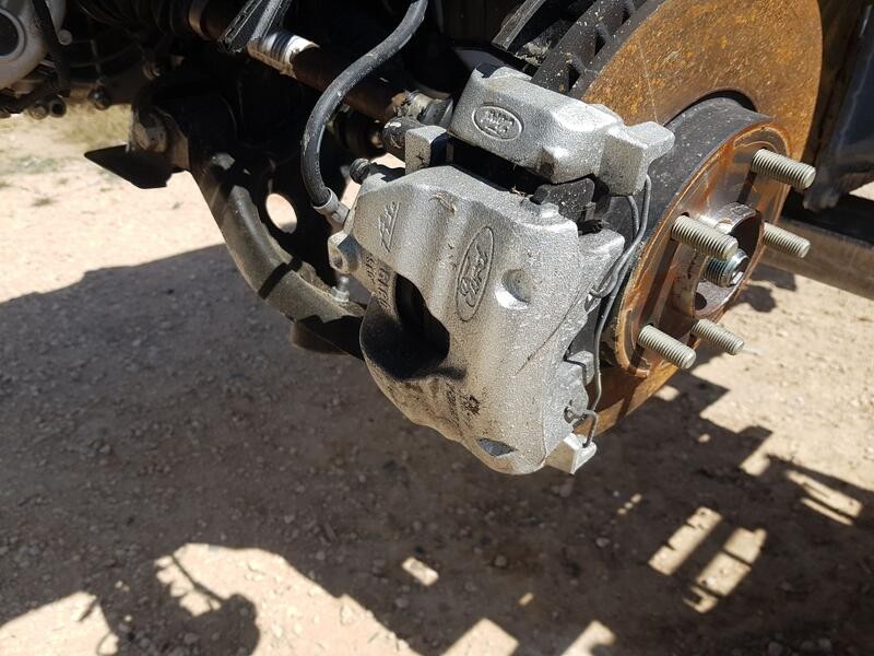 Recambio de pinza freno delantera izquierda para ford focus iv turnier (hp) 1.0 ecoboost mhev referencia OEM IAM 2560838 ATE 