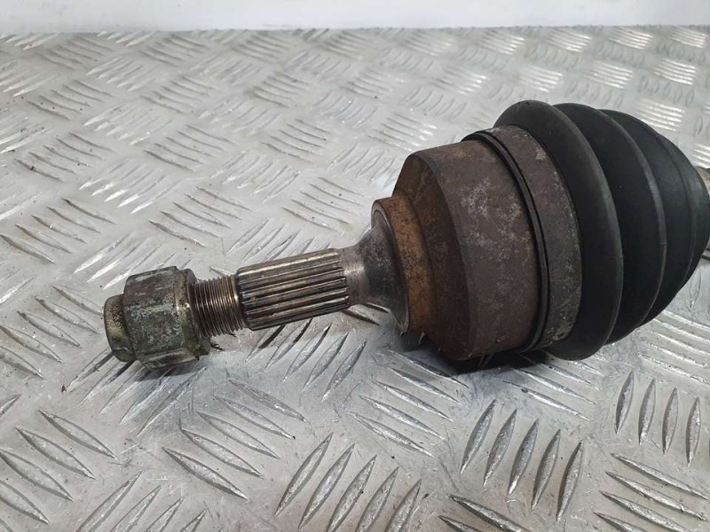 Recambio de transmision delantera izquierda para peugeot 206 berlina xs referencia OEM IAM 9638753080  