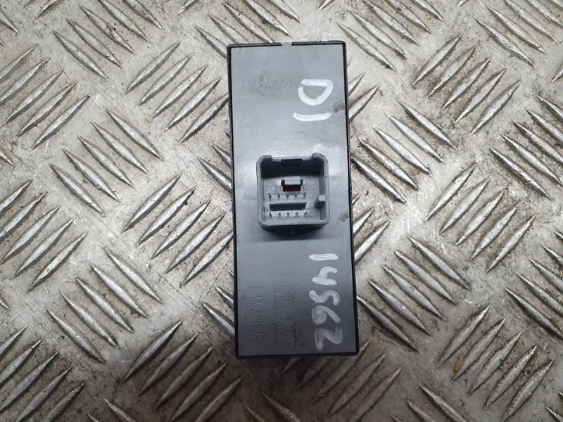 Recambio de mando elevalunas delantero izquierdo para volkswagen polo (6c1) bluemotion referencia OEM IAM 6C0959857  