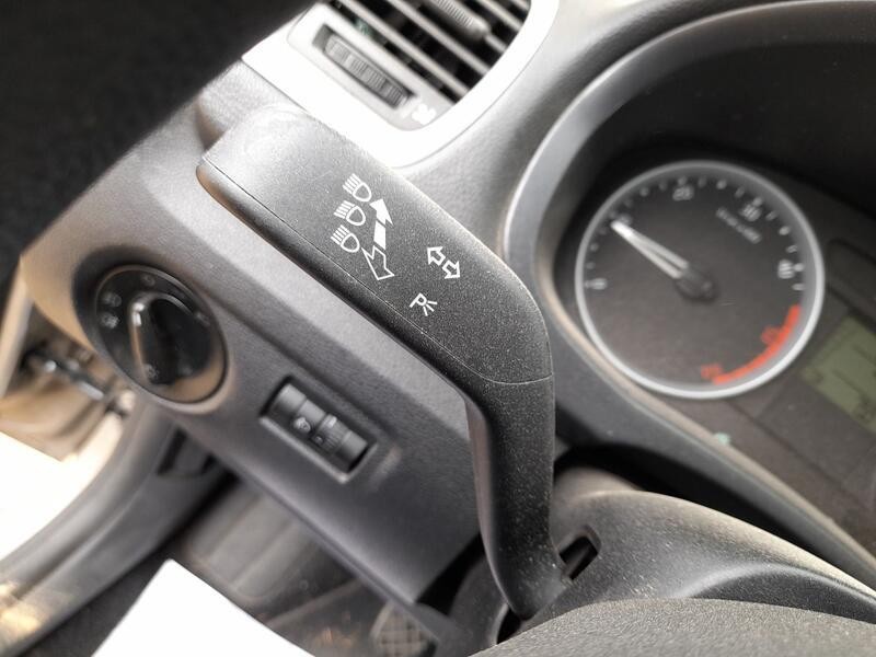 Recambio de mando luces y limpia para skoda fabia ii (542) 1.4 tdi referencia OEM IAM 7H0953503GC  