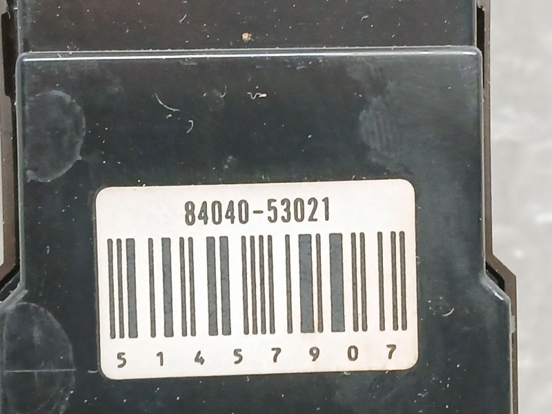 Recambio de mando elevalunas delantero izquierdo para lexus is200 (gxe10) 2.0 referencia OEM IAM 8404053021  