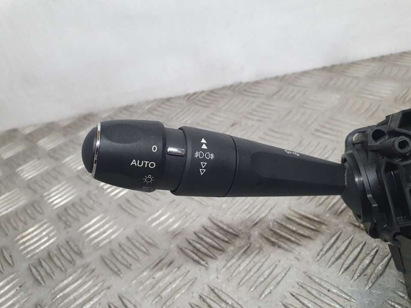 Recambio de mando luces y limpia para citroën ds4 design referencia OEM IAM 98000242ZD 1010221715 LK