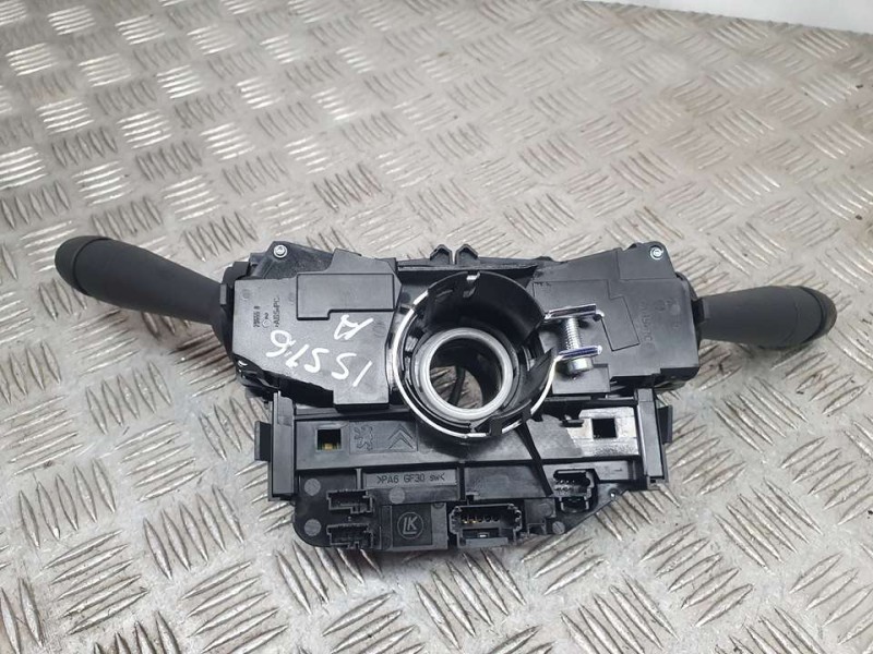 Recambio de mando luces y limpia para citroën ds4 design referencia OEM IAM 98000242ZD 1010221715 LK