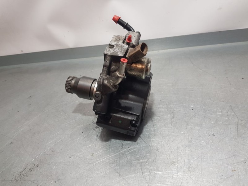 Recambio de bomba alta presion para mercedes-benz sprinterii caja cerrada (desde 01.06) 2.1 cdi cat referencia OEM IAM 010130000