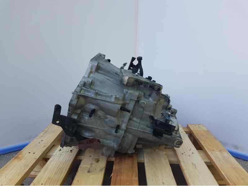 Recambio de caja cambios para nissan x-trail (t32) tekna referencia OEM IAM 4BR1D 5942279 6VELOCIADES