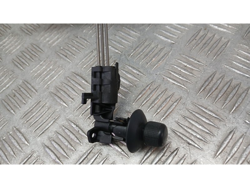 Recambio de retrovisor derecho para skoda fabia ii (542) 1.4 tdi referencia OEM IAM 5J185750BB C/MANDO 