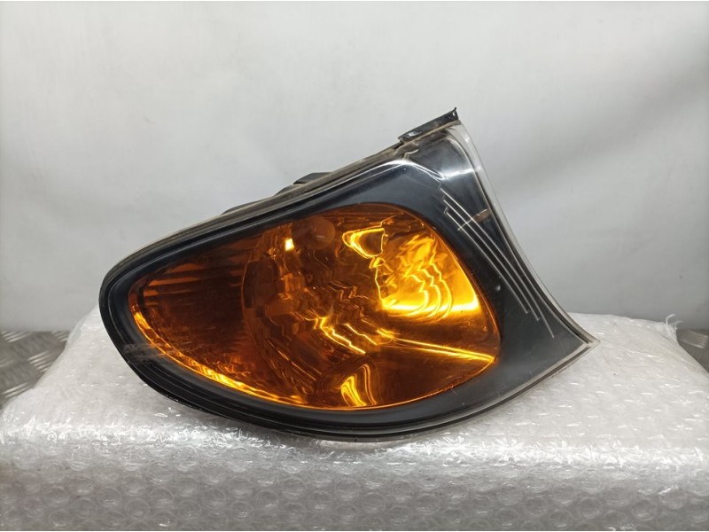 Recambio de piloto delantero derecho para bmw serie 3 berlina (e46) 316i referencia OEM IAM 6910980  