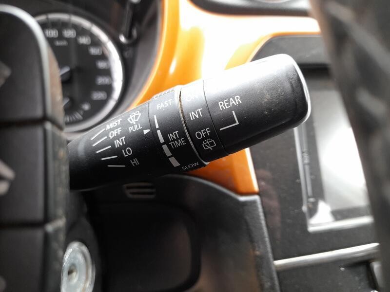 Recambio de mando luces y limpia para suzuki vitara (ly) 1.6 ddis (apk 416d) referencia OEM IAM 3721061M60000 3721061M60000 LUCE