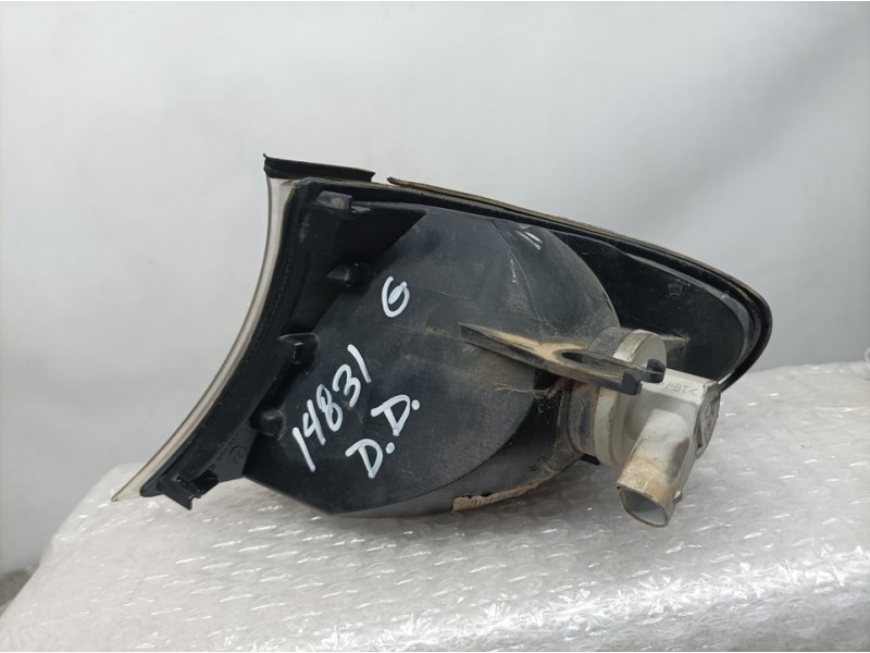 Recambio de piloto delantero derecho para bmw serie 3 berlina (e46) 316i referencia OEM IAM 6910980  