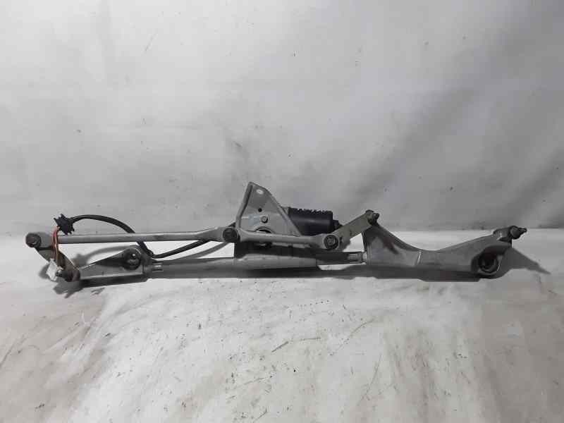 Recambio de motor limpia delantero para mercedes-benz clase c (w203) berlina 180 (203.035) referencia OEM IAM A2038200342  VALEO