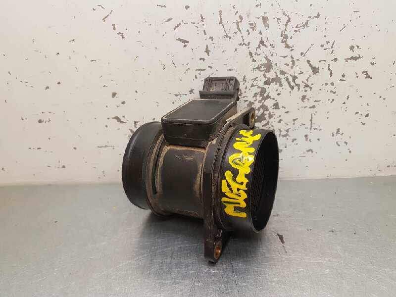 Recambio de caudalimetro para renault megane i classic (la0) 1.9 dti diesel cat referencia OEM IAM 7700105010B 5WK9615 SIEMENS