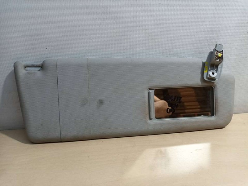 Recambio de parasol derecho para volkswagen tiguan (5n1) advance referencia OEM IAM 5N0857552H  