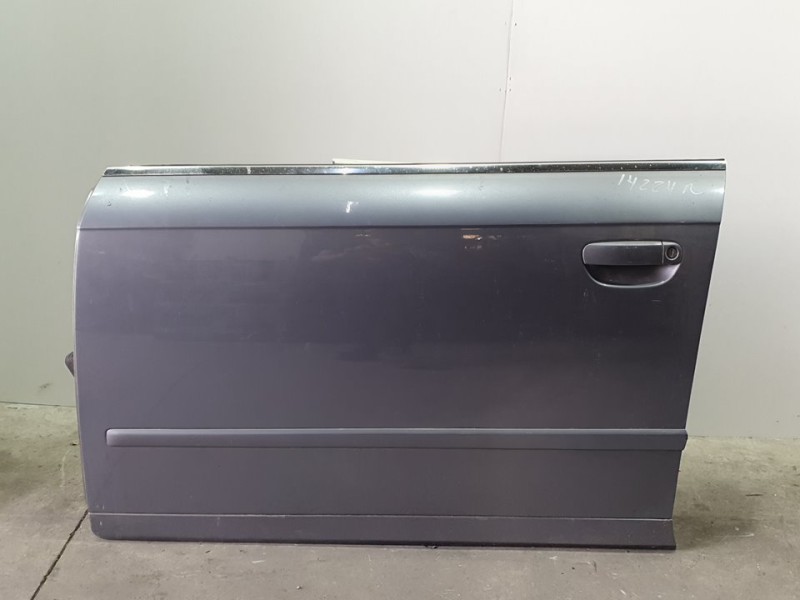 Recambio de puerta delantera izquierda para audi a4 avant (8e) 2.0 tdi quattro (dpf) referencia OEM IAM 8E0831051L  