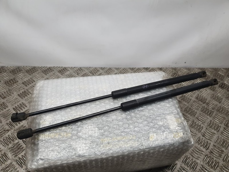 Recambio de amortiguadores maletero / porton para hyundai i20 coupe trend referencia OEM IAM 4665430310N  PAREJA