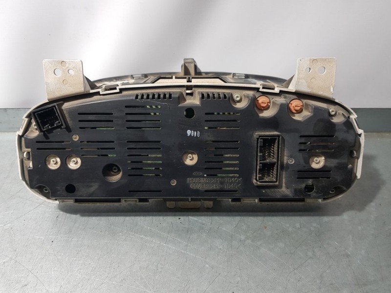 Recambio de cuadro instrumentos para kia cee´d drive referencia OEM IAM 940241H091  