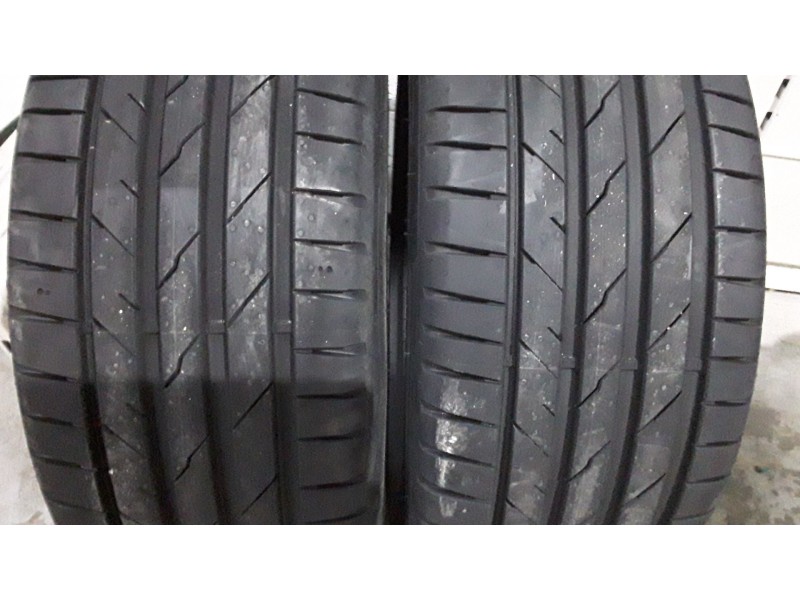 Recambio de neumatico pareja para neumaticos nuevos - referencia OEM IAM 225451794Y HANKOOK 225/45/17/94Y